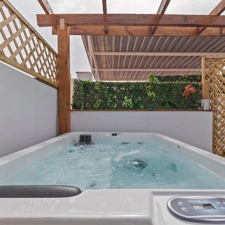 Luxer Holidays Malaga Exterior photo