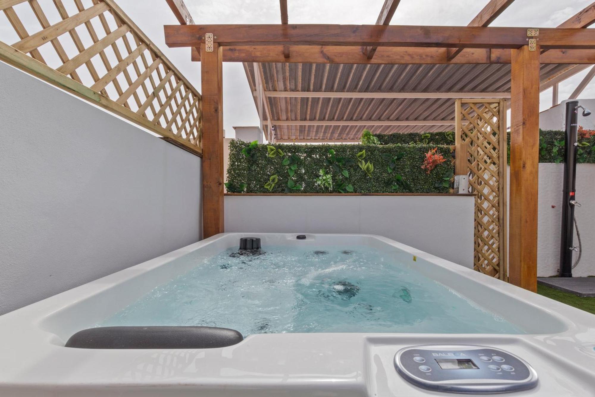 Luxer Holidays Malaga Exterior photo